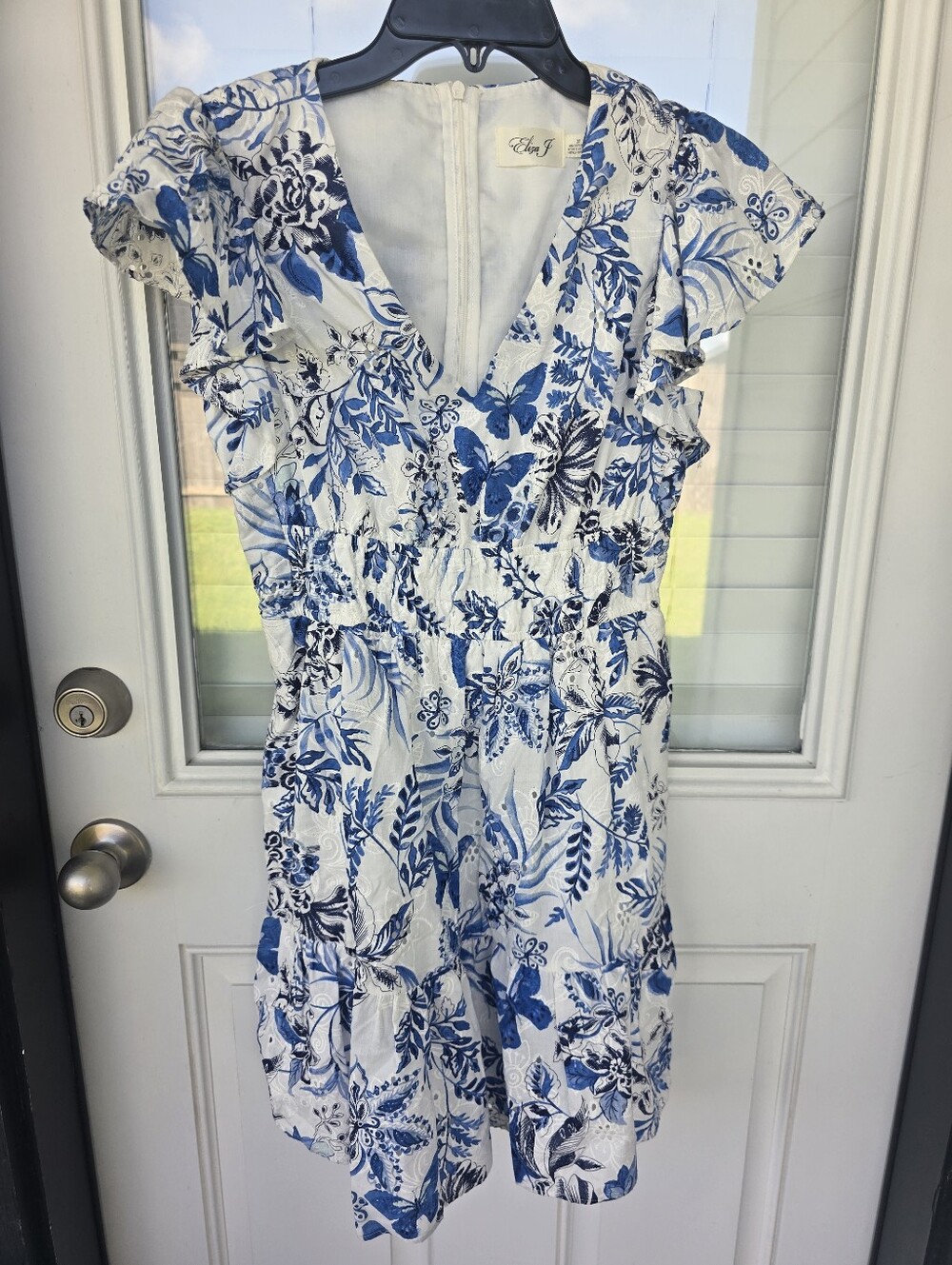 NWT Eliza J 2P Blue White Floral Flutter Sleeve Dress Petite V Neck Summer - Picture 3 of 9